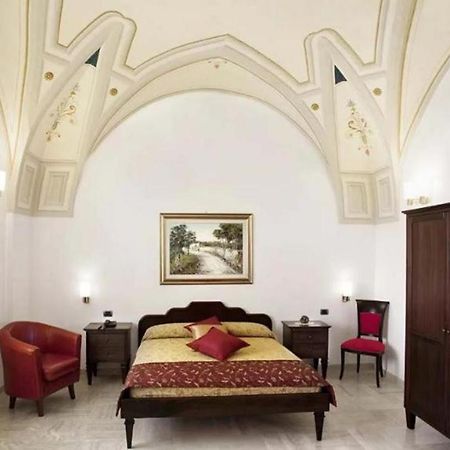 טוליה Amaregold Tenuta La Baronessa Resort מראה חיצוני תמונה