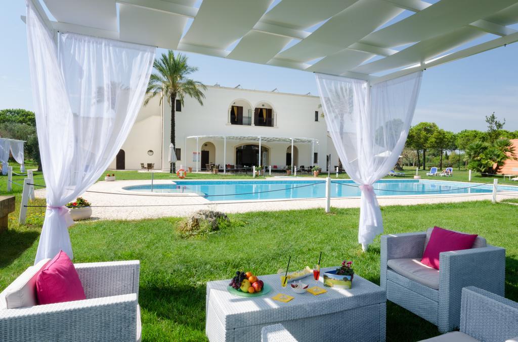 טוליה Amaregold Tenuta La Baronessa Resort מראה חיצוני תמונה