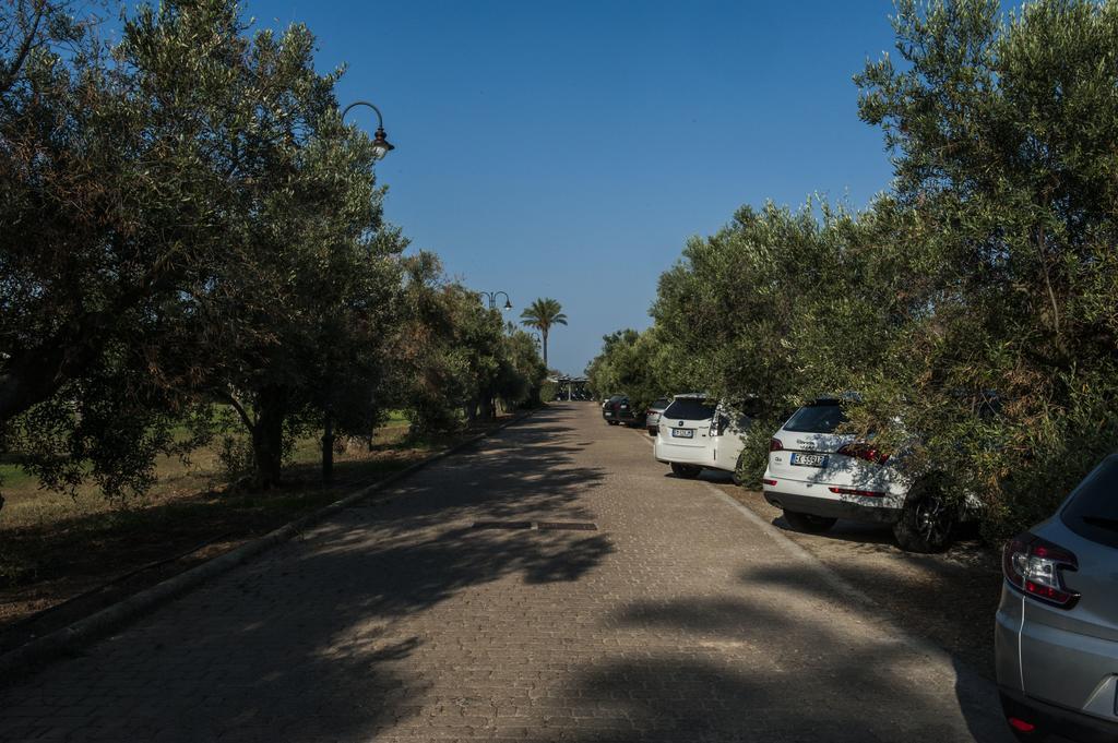 טוליה Amaregold Tenuta La Baronessa Resort מראה חיצוני תמונה